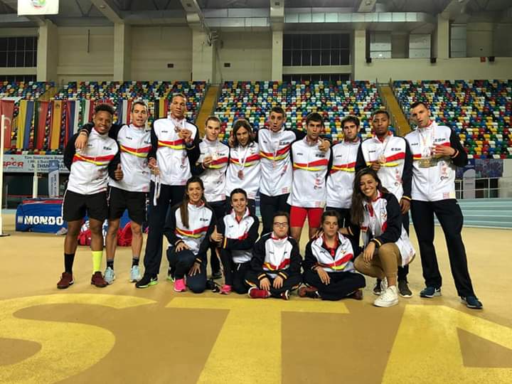 RUB&Eacute;N PASCUAL VUELVE DE AUSTRALIA CON MEDALLA, SB Y PB